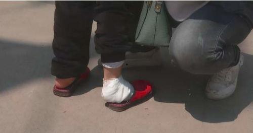 最新爆料虐待学生,最新爆料揭露教师虐待学生骇人真相  第2张